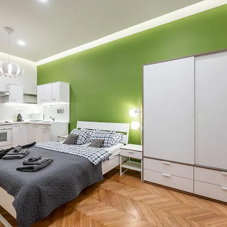 Masiarska 2 Adress In Center *